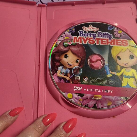 Strawberry Shortcake - Berry Bitty Mysteries (DVD) - Picture 3 of 4